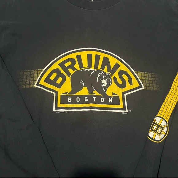 Vintage Faded Majestic Longsleeve Boston Bruins Sleeve Hit Size‎ Medium Hockey - Picture 2 of 4